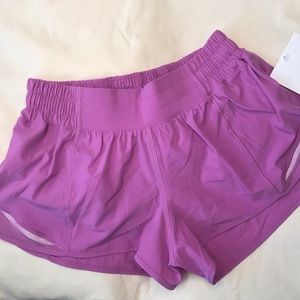 lululemon hotty hot shorts *sold